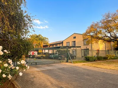0.5 Bedroom Apartment To Rent in Pretoria - J19K.webp