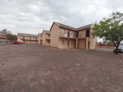 0.5 Bedroom Apartment To Rent in Pretoria - EVtb.webp