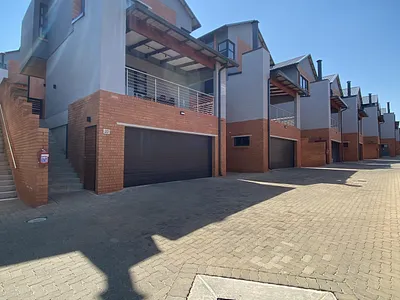 3 Bedroom Apartment To Rent in Pretoria - aGlN.webp