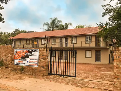 0.5 Bedroom Apartment To Rent in Pretoria - j7SI.webp