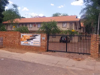 0.5 Bedroom Apartment To Rent in Pretoria - C93V.webp