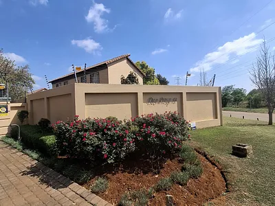 2 Bedroom Apartment To Rent in Pretoria - hpi3.webp