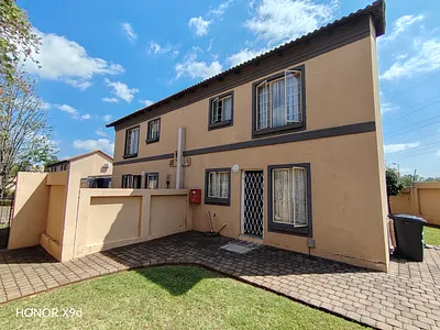 2 Bedroom Apartment To Rent in Pretoria - BAa3.webp