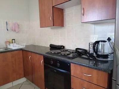 1 Bedroom Apartment To Rent in Pretoria - 9sjL.webp
