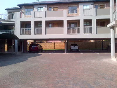 2 Bedroom Apartment To Rent in Pretoria - rLMH.webp