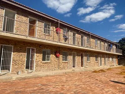 0.5 Bedroom Apartment To Rent in Pretoria - l6Ub.webp