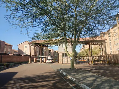 2 Bedroom Apartment For Sale in Pretoria - W1Fk.webp