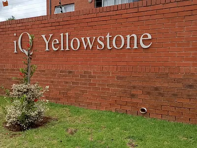 2 Bedroom Apartment To Rent in Pretoria - sqjW.webp