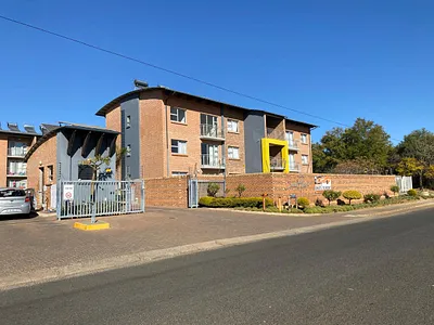 2 Bedroom Apartment To Rent in Pretoria - Jhmn.webp