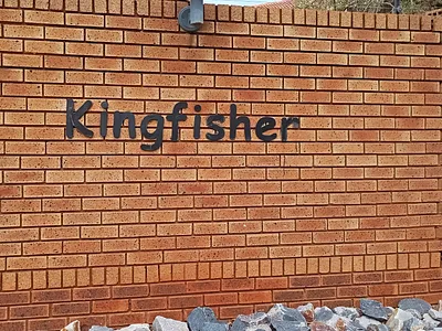 2 Bedroom Apartment To Rent in Annlin-Wes, Pretoria - gy5f.webp