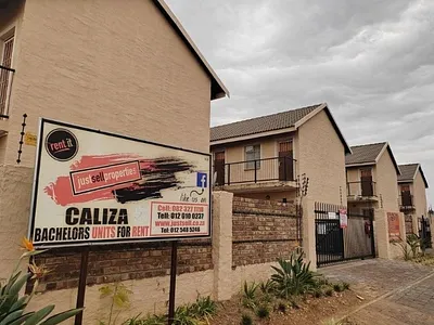 0.5 Bedroom Apartment To Rent in Pretoria - R8LG.webp