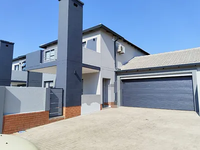 3 Bedroom Apartment To Rent in Pretoria - kQnz.webp