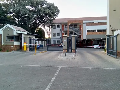 2 Bedroom Apartment To Rent in Pretoria - sGsP.webp