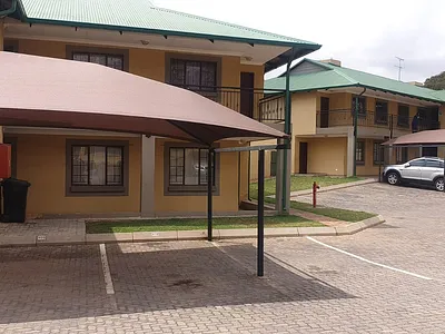 2 Bedroom Townhouse To Rent in Cullinan - R3ex.webp