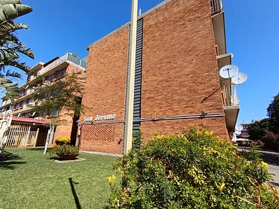 3 Bedroom Apartment To Rent in Pretoria - ge9r.webp