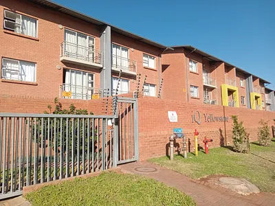 2 Bedroom Apartment For Sale in Pretoria - img