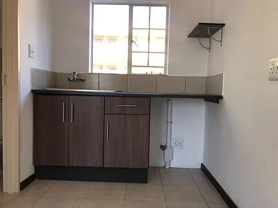 0.5 Bedroom Apartment To Rent in Pretoria - FazD.webp