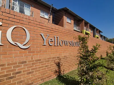 2 Bedroom Apartment For Sale in Pretoria - 6BxV.webp