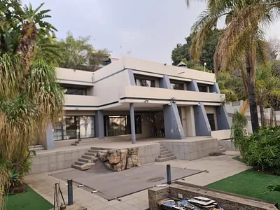 5 Bedroom Apartment To Rent in Pretoria - ltzj.webp