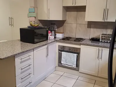2 Bedroom Apartment To Rent in Annlin-Wes, Pretoria - v1kl.webp