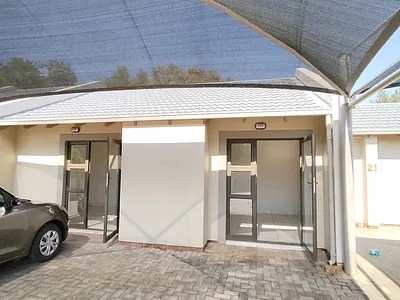 1 Bedroom Apartment To Rent in Pretoria - dSIp.webp