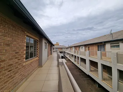 2 Bedroom Apartment To Rent in Pretoria - img