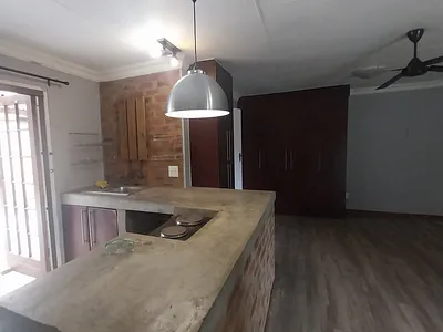 0.5 Bedroom Apartment To Rent in Pretoria - sJ7R.webp