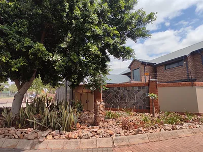 2 Bedroom Apartment To Rent in Pretoria - p5bv.webp