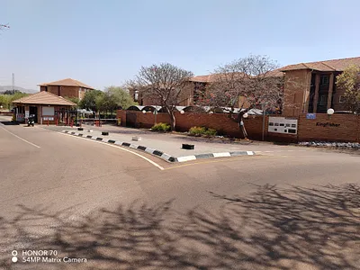 2 Bedroom Apartment To Rent in Pretoria - xU0Z.webp