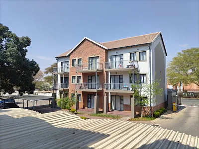 2 Bedroom Apartment To Rent in Pretoria - HXoe.webp
