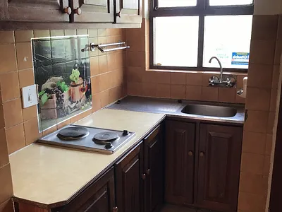 1 Bedroom Apartment To Rent in Pretoria - AUB3.webp