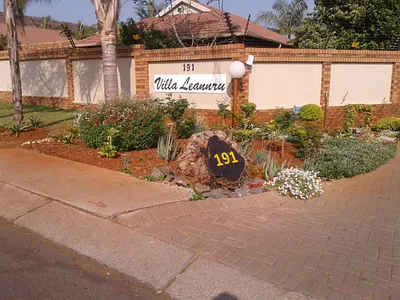 3 Bedroom Townhouse For Sale in Pretoria - Inhm.webp