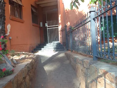 1 Bedroom Apartment To Rent in Pretoria - 5mTe.webp