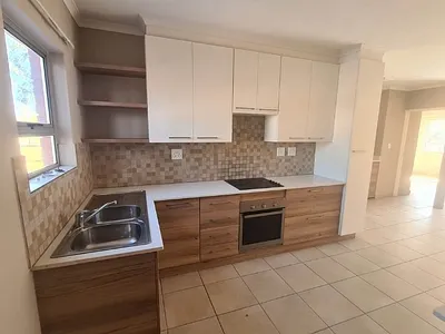 2 Bedroom Apartment To Rent in Pretoria - 6pbR.webp
