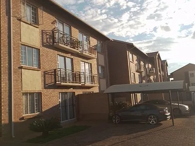 2 Bedroom Apartment To Rent in Pretoria - tx1n.webp