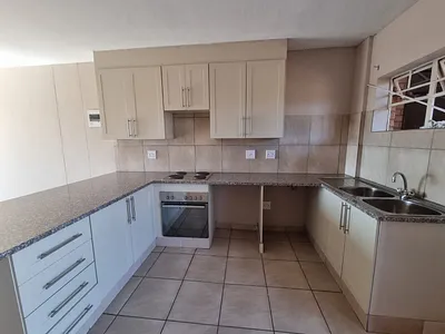 2 Bedroom Apartment To Rent in Annlin-Wes, Pretoria - HwP8.webp