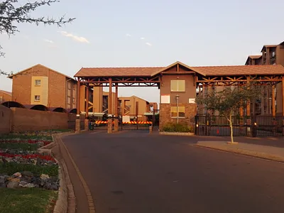 2 Bedroom Apartment To Rent in Pretoria - VLaN.webp