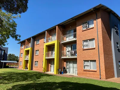 2 Bedroom Apartment To Rent in Pretoria - Gs7A.webp