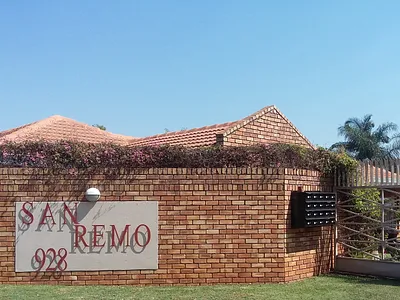 3 Bedroom Townhouse To Rent in Pretoria - YmvE.webp