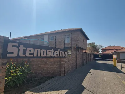 3 Bedroom Townhouse To Rent in Pretoria - Oqfx.webp