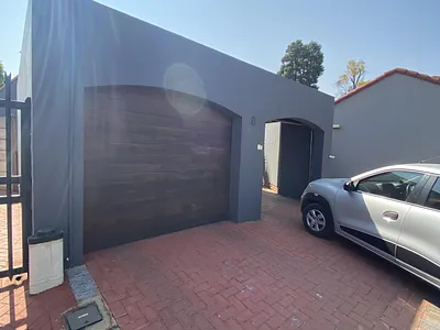 3 Bedroom House To Rent in Pretoria - na6z.webp