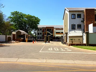 2 Bedroom Apartment For Sale in Pretoria - eH7J.webp