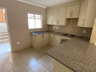2 Bedroom Apartment For Sale in Pretoria - OV00.webp