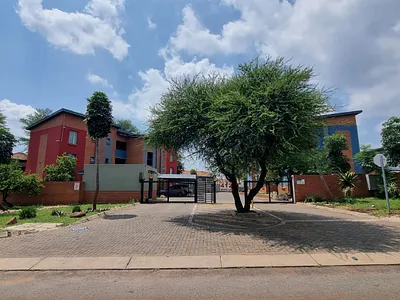 2 Bedroom Apartment For Sale in Pretoria - LDnA.webp