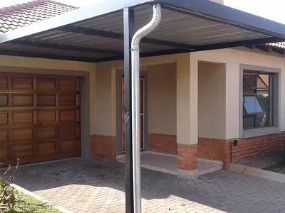 3 Bedroom Townhouse For Sale in Pretoria - bM6l.webp