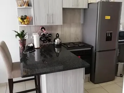 2 Bedroom Apartment For Sale in Pretoria - TKf0.webp