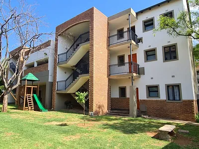 2 Bedroom Apartment For Sale in Pretoria - jFO9.webp