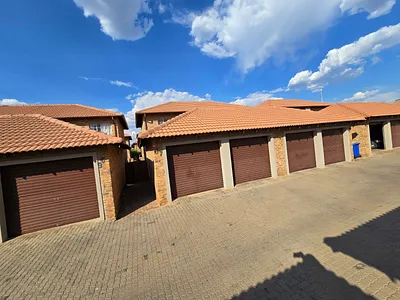 3 Bedroom Apartment For Sale in Pretoria - Xpig.webp