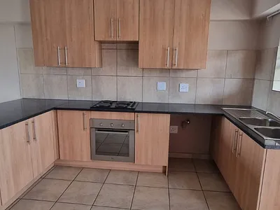 2 Bedroom Apartment To Rent in Annlin-Wes, Pretoria - ypBt.webp
