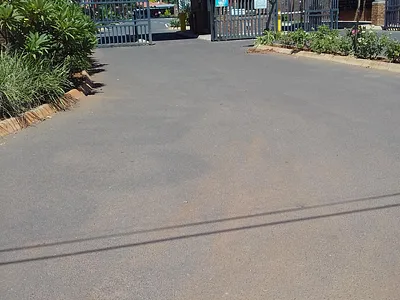 1 Bedroom Apartment To Rent in Pretoria - veL9.webp